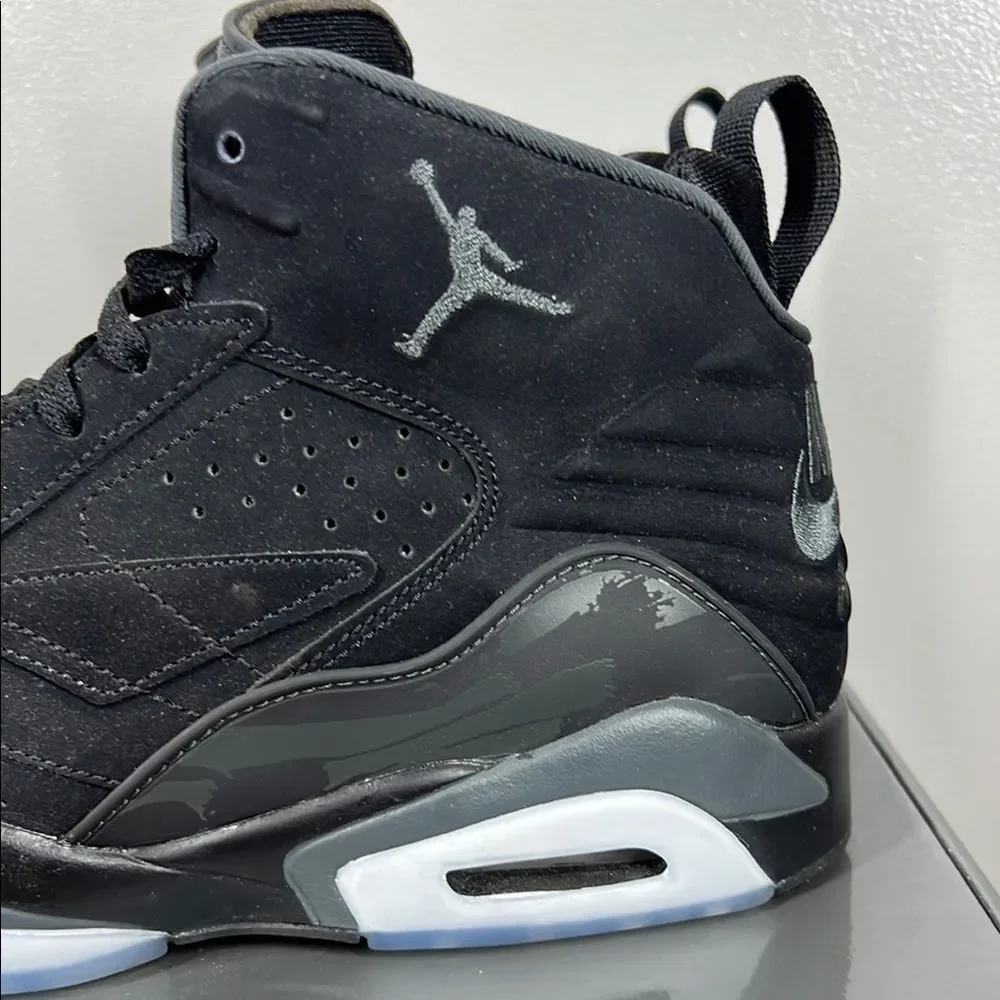 Authentic Jordan MVP Black Sneakers with box